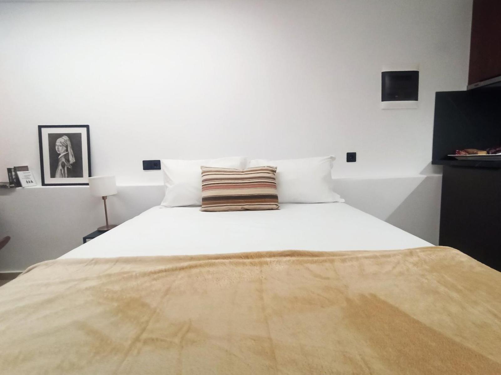 Down Town Luxurious Apartments 7 อเล็กซานโดรโพลิส ภายนอก รูปภาพ